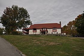 WeeksStatePark Lodge.jpg