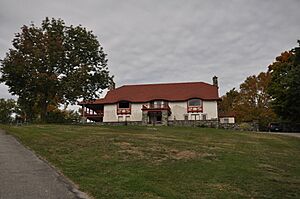 WeeksStatePark Lodge