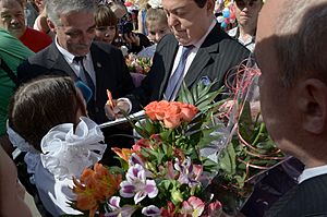 2015-05-28. Последний звонок в 47 школе Донецка 113