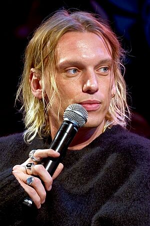 2025-10-25 11-06-54 Jamie Campbell Bower in 2025 (cropped).jpg