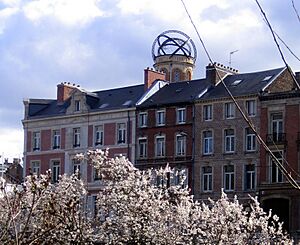 Amiens Tour Jules Verne (depuis boulevard) 1a