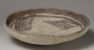 Bowl MET DP104228 (cropped)