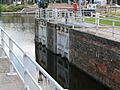 Canal Nieuwpoort-Duinkerke tidal lock Veurne 20030621-002