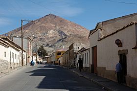 Cerro Rico Potosi (pixinn.net)