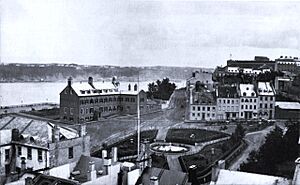Chateau Haldimand Place d Armes