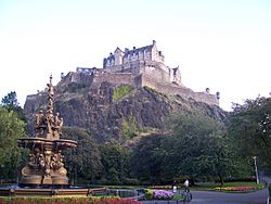 Edinburgh Castle From Princes Street Garden 001
