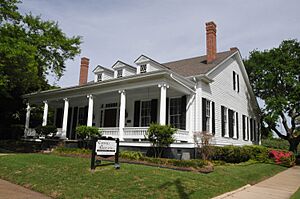 HOUSES AT 500, 505, 512, AND 513 N. STATE STREET, JACKSON, HINDS COUNTY, MS