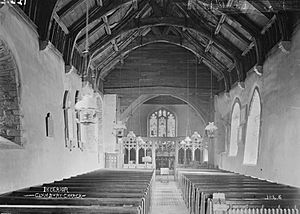 Interior Clunbury church (1294406)