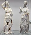 Italia del sud, due statuette femminili dolenti, 350-300 ac. ca