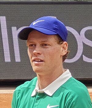 Jannik Sinner vs Richard Gasquet, 2025 Roland Garros, 2025-05-29 (1319) (Jannik Sinner).jpg
