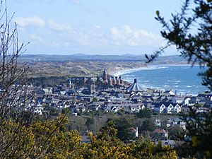 Newcastle from Donard Forest - July 2015.jpg