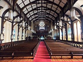 Sacred Heart Cathedral - Davenport, Iowa nave