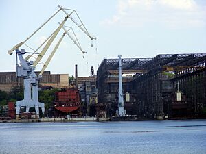 Shipbuilding Factory name of 61 Communard
