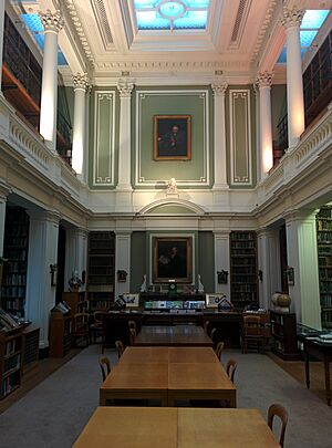 The main library at the Linnean Society of London 2
