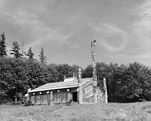 Totem Bight Community House, Mud Bight Village, North Tongass Highway, Ketchikan vicinity (Ketchikan Gateway Borough, Alaska).jpg