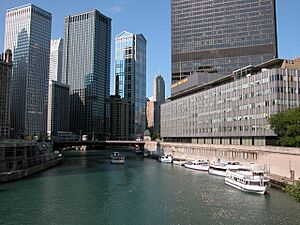 2003-08-23 View from Michigan Ave bridge in Chicago