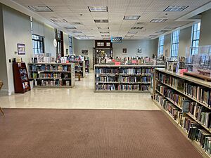 2023-04-19, Hawaii State Library, 08