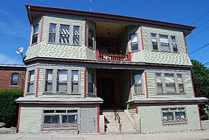610 Cherry St FR