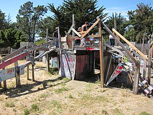 Adventure-playground-berkeley-structure