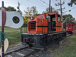 Aurora Elgin and Fox River Electric -5 at the Fox River Trolley Museum.jpg