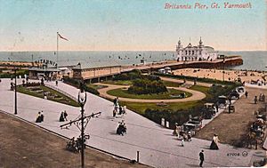 Britannia Pier Great Yarmouth 1911