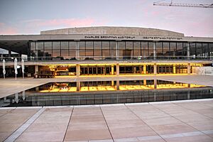 Charles Bronfman Auditorium