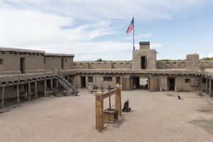 Courtyard and interior structures at Bent's Old Fort, outside La Junta in Otero County, Colorado LCCN2015632789