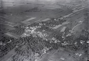 ETH-BIB-Dällikon im Furttal aus 300 m-Inlandflüge-LBS MH01-003528