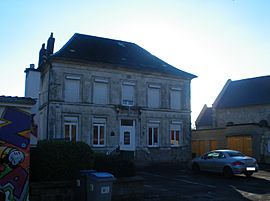 The town hall of Estrée-Cauchy