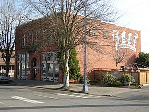 Everett - McCabe Building 01