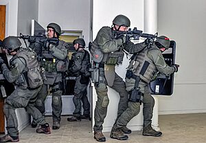 FBI SWAT team Watervliet Arsenal b