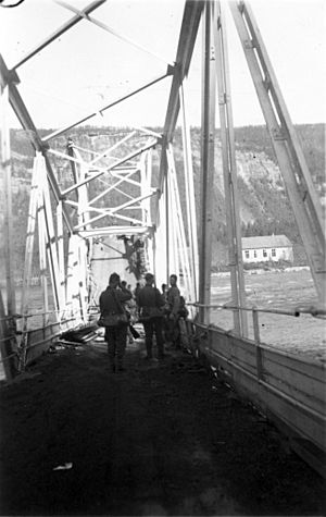 German soldiers at the blasted Pothus bridge in Saltdal