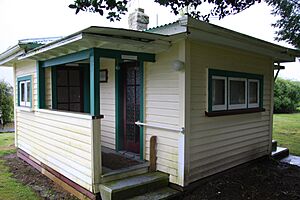 Historic Bungalow, Kotuku