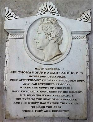 Memorial Sir. Thomas Munro, St. Mary's Cathedral, Madras