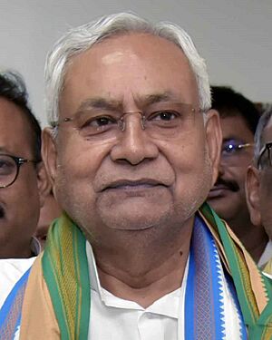Nitish Kumar with JDU functionaries (cropped).jpg