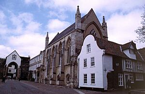 Norwich Cathedral Close - geograph.org.uk - 290704