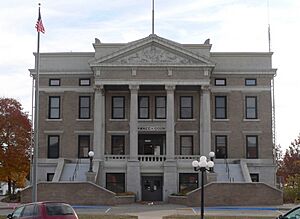 Pawnee County, Nebraska courthouse from N