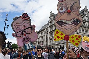 Pro EU protesters against Gove and Farage