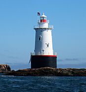 Renovated Sakonnet Lighthouse 2016 crop