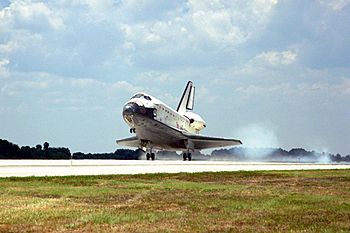 STS-91 Landing.jpg