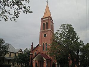 St. James Catholic Church, Seguin, TX IMG 8171