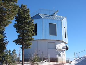 The Dome of Discovery Channel Telecope.JPG