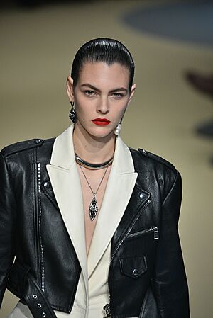 Vittoria Ceretti Alexander McQueen Fall Winter 2018