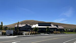 West Richland's current City Hall complex on Belmont Blvd.