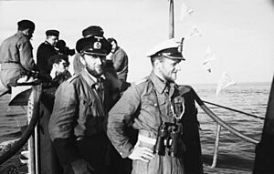 Bundesarchiv Bild 101II-MW-3676-28, St. Nazaire, Uboot U 552