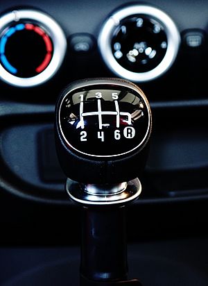 FIAT 500L gear shift