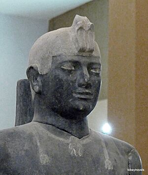 Granite Statue of King Tantamani, Sudan National Museum, Khartoum (3)