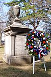 Grover Cleveland grave, Princeton Cemetery.jpg