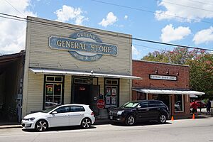 Gruene July 2017 2 (Gruene General Store and Cotton Eyed Joe's)