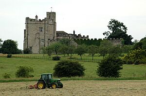 Hornby castle 2932 large
